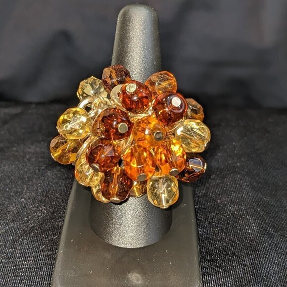 Beaded Pair of Rings- Earthy Tone & Pink Gold Black and White Beads - Picture 4 of 8